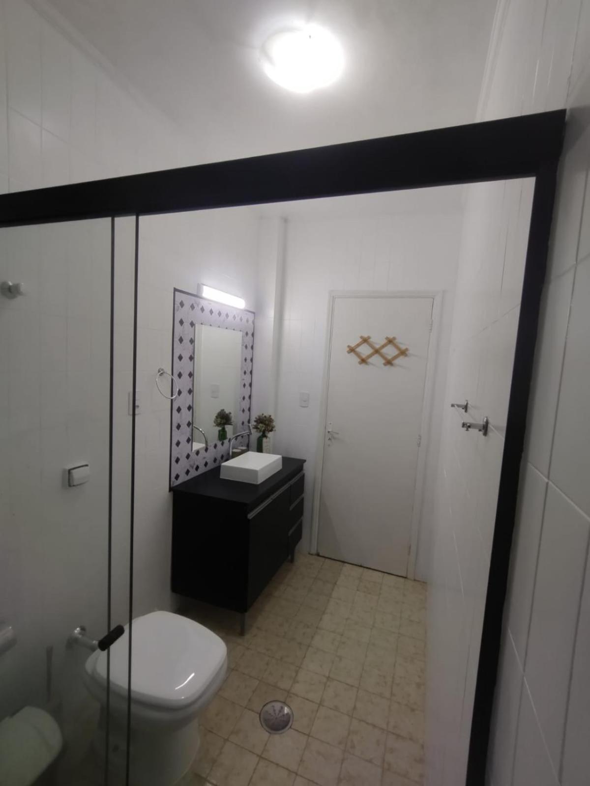 Apartamento Beira Mar - Enseada - Guaruja - 150 Metros Da Praia Eksteriør billede
